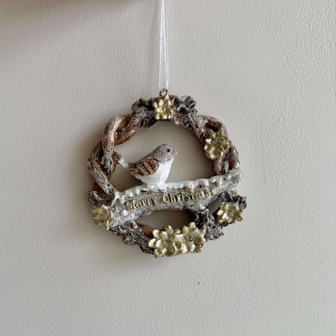 Robin Wreath Christmas Bauble – Glitter Woodland Ornament