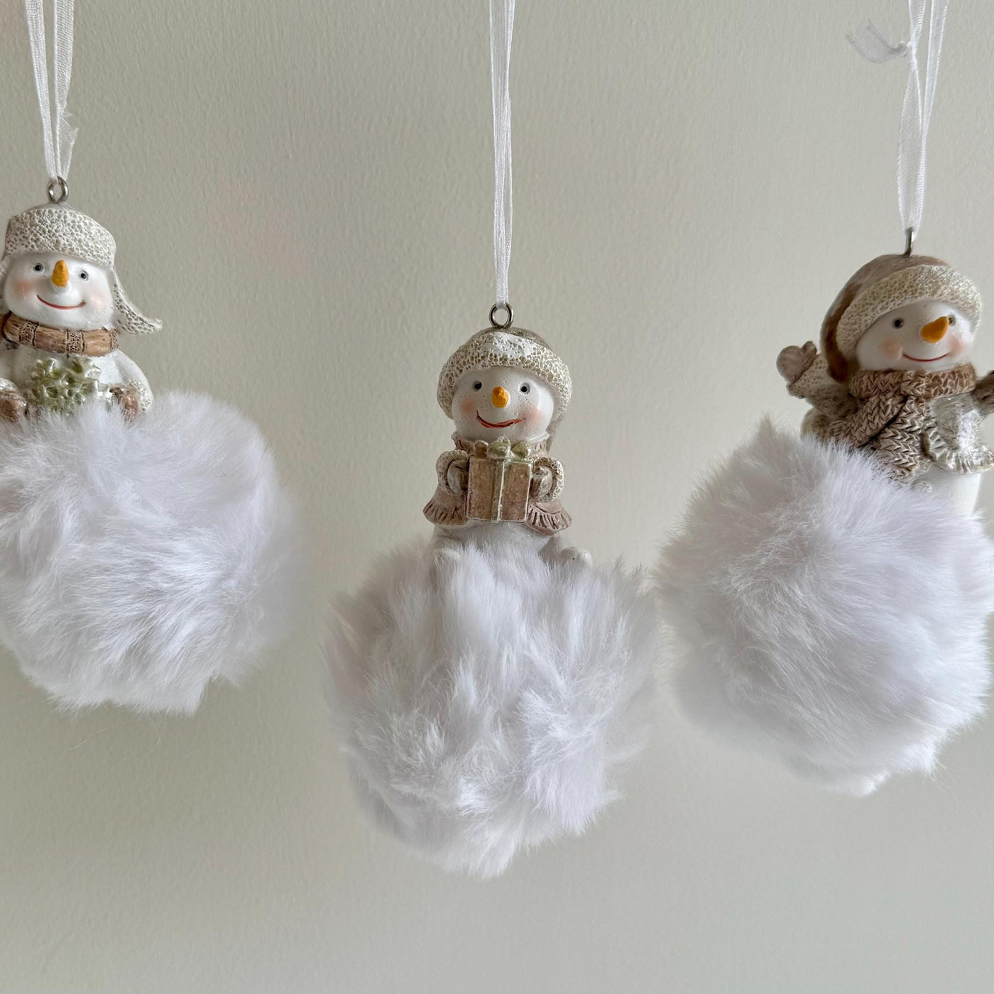 Fluffy Snowman Pom Pom Christmas Bauble Ornament – Star