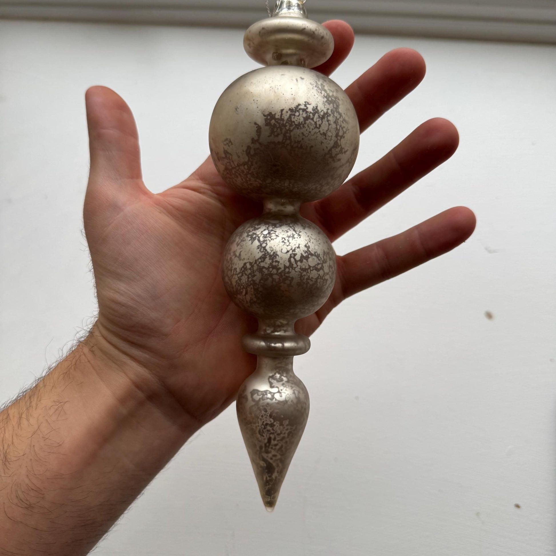 Champagne Mottled Glass Finial Bauble – Luxury Handmade Christmas Ornament