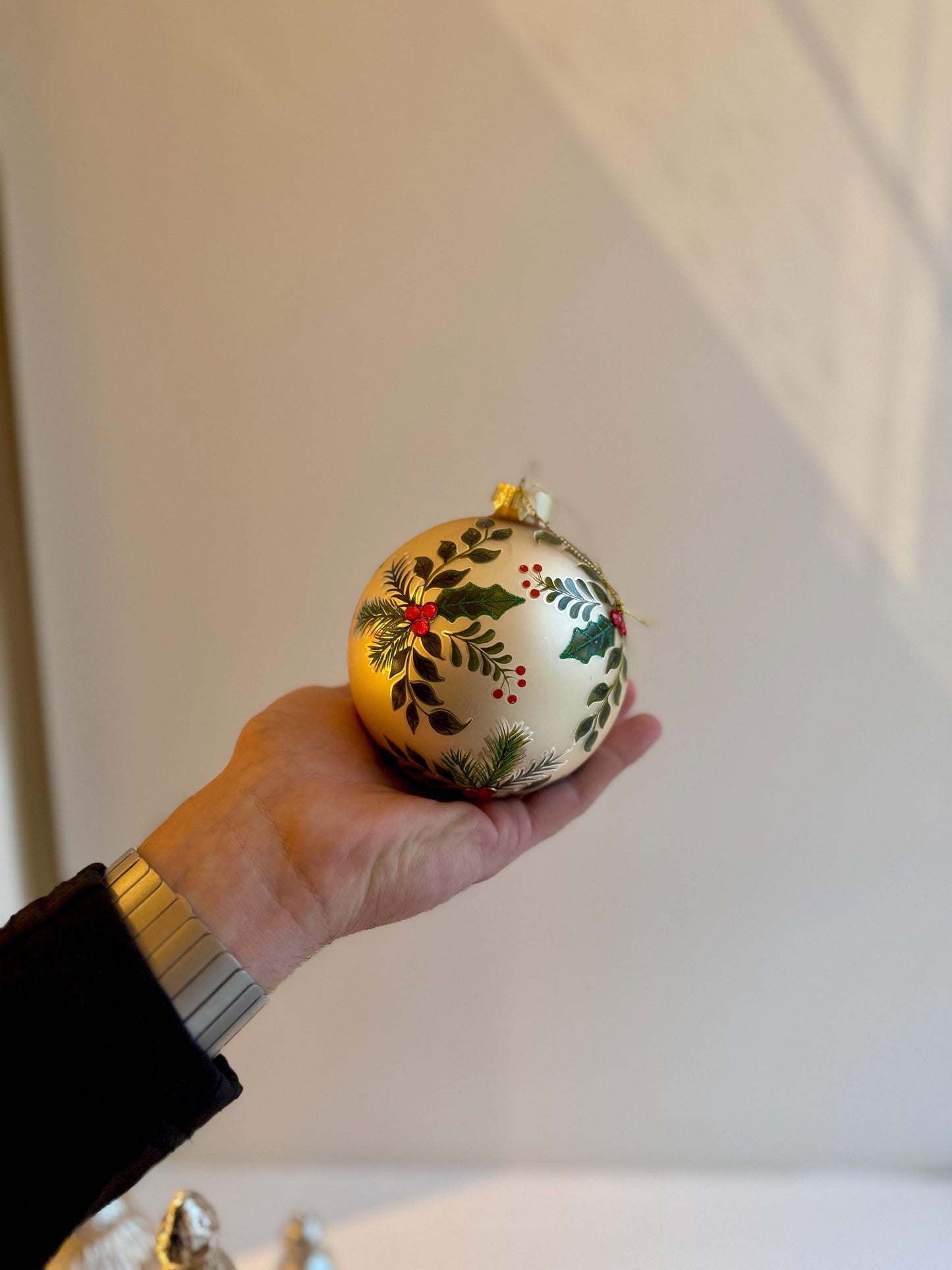 Large Holly & Pine Gold Glass Bauble