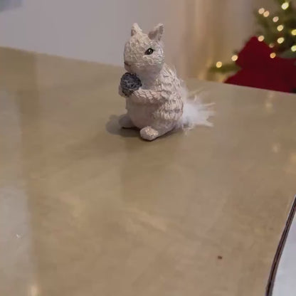 Winter Squirrel Ornaments – Rustic White Christmas Decorations with Pine Cones & Fluffy Tails